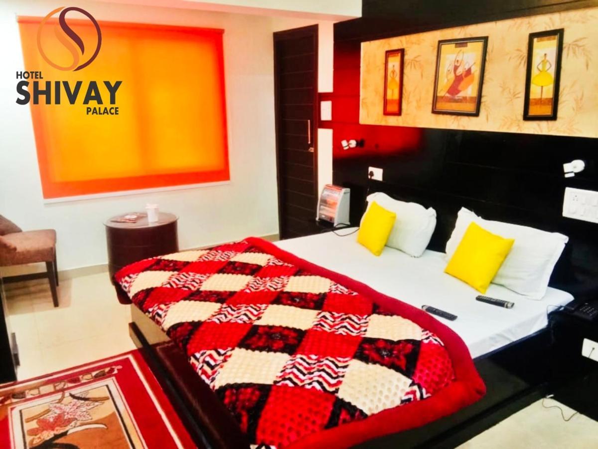 Hotel Shivay Palace Basti 외부 사진